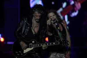 Aerosmith traz show de clássicos e faz a alegria do público no ...