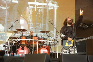 Set list, fotos e vídeos do show do Cavalera Conspiracy no SWU ...