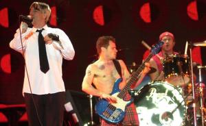 Red Hot Chili Peppers também é confirmado para o Rock in Rio 2011 ...