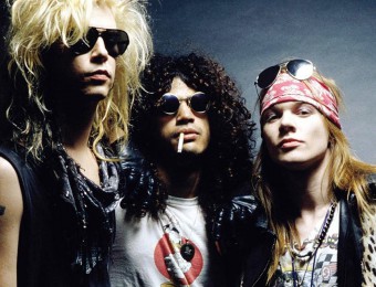Foto antiga do Guns só com Axl, Slash e Duff - Foto: Divulgação